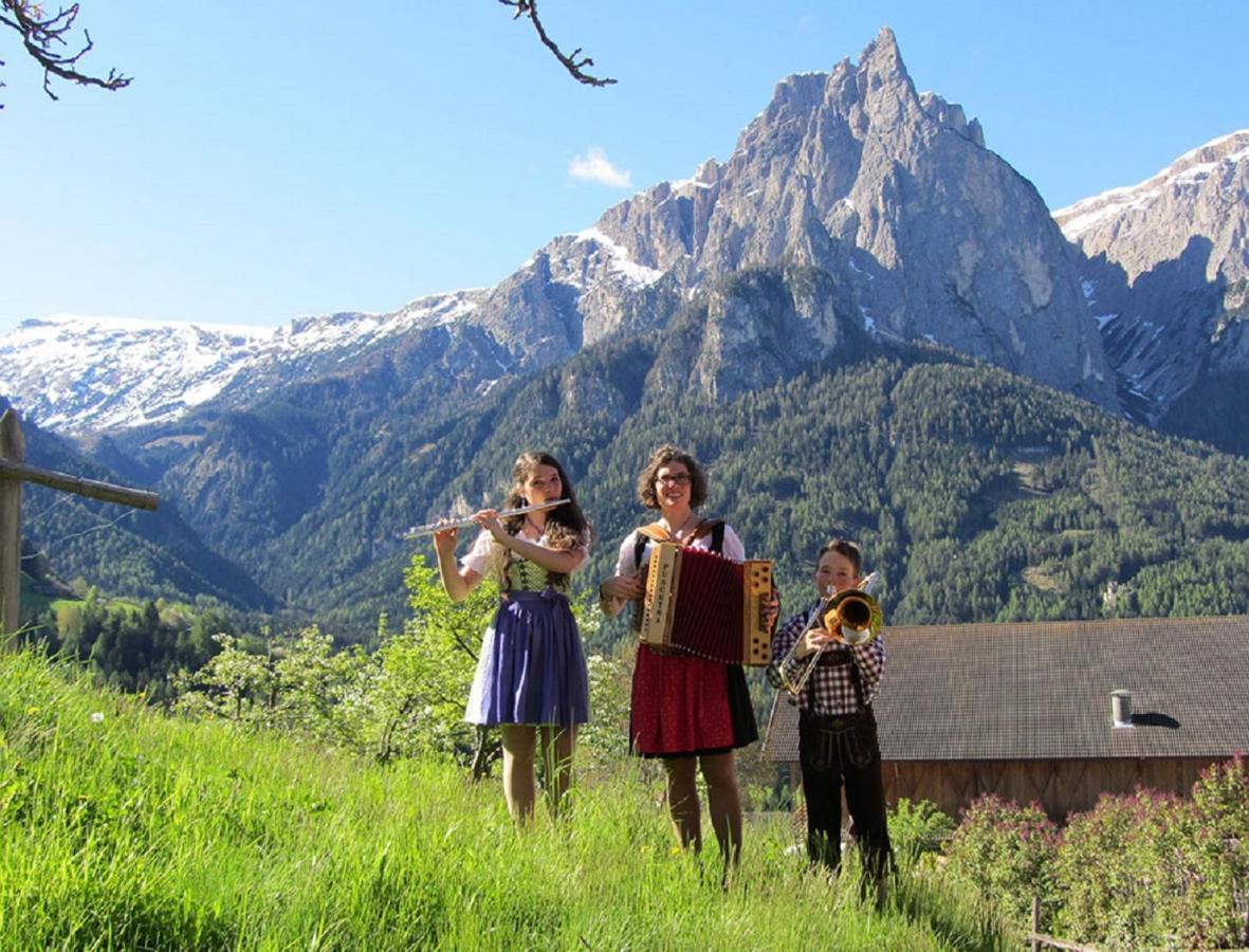 Schildberghof Panorama Apartamento Siusi Exterior foto